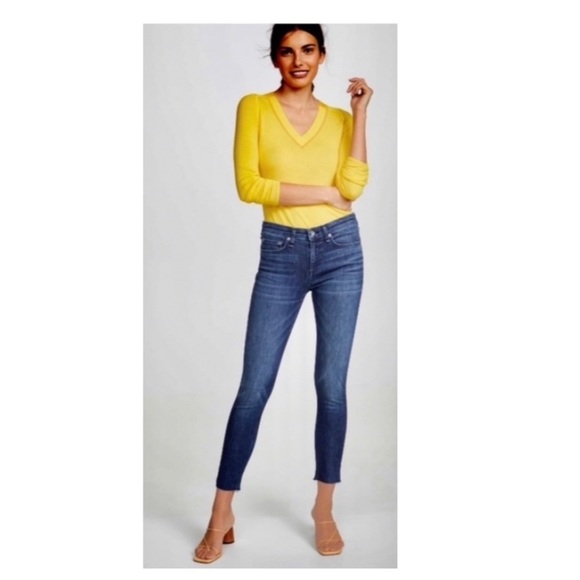 Rag & Bone Cate Mid Rise Skinny Jeans in Juni. - Picture 1 of 11